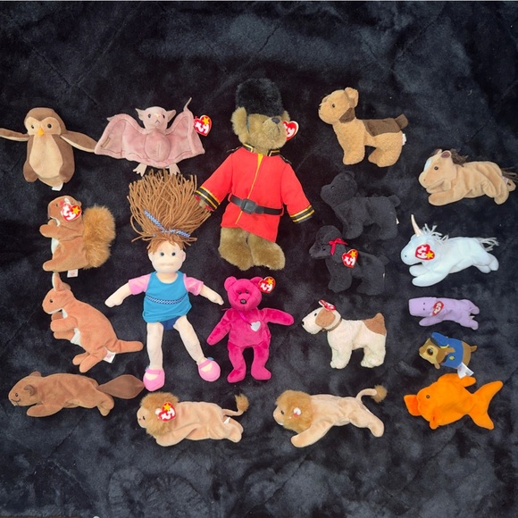 Beanie Babies Plush Toy Collection 19 Total - Picture 1 of 16